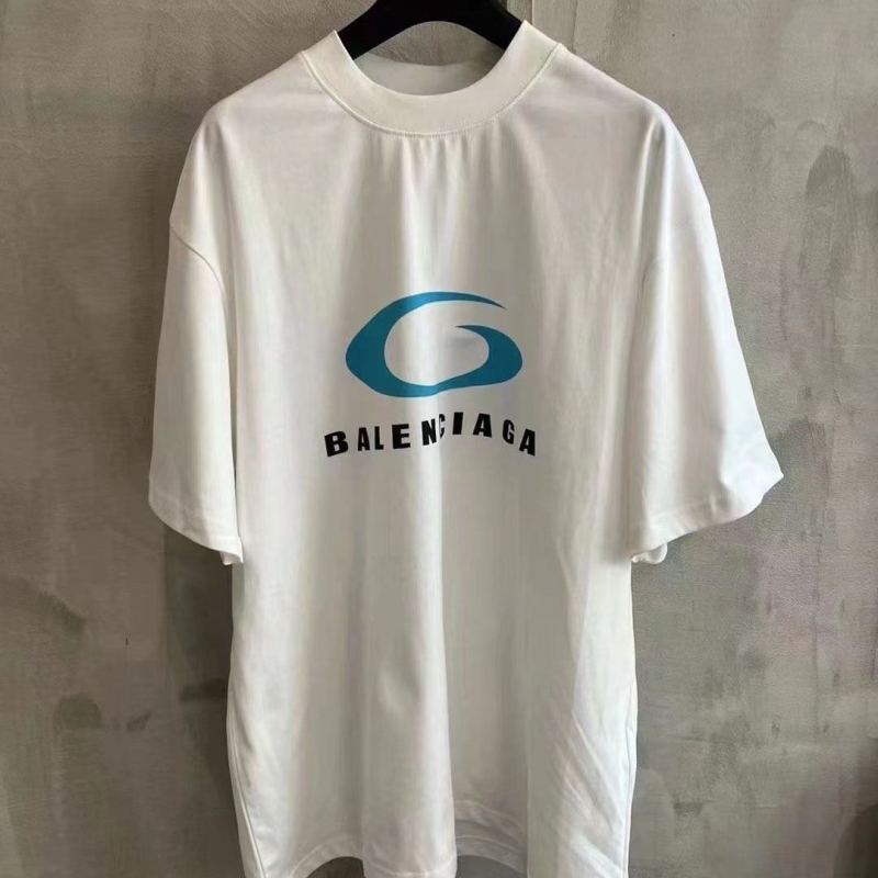 Ba*len*cia*ga t-shirts